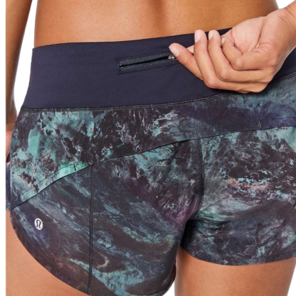 Lululemon Speed Up Short 2.5” Radiant Multi/ Midnight Navy Watercolor Sz 4